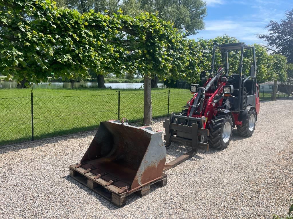 Weidemann 1260 Фронтальні навантажувачі