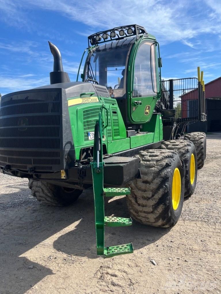 John Deere 1510G Форвардери