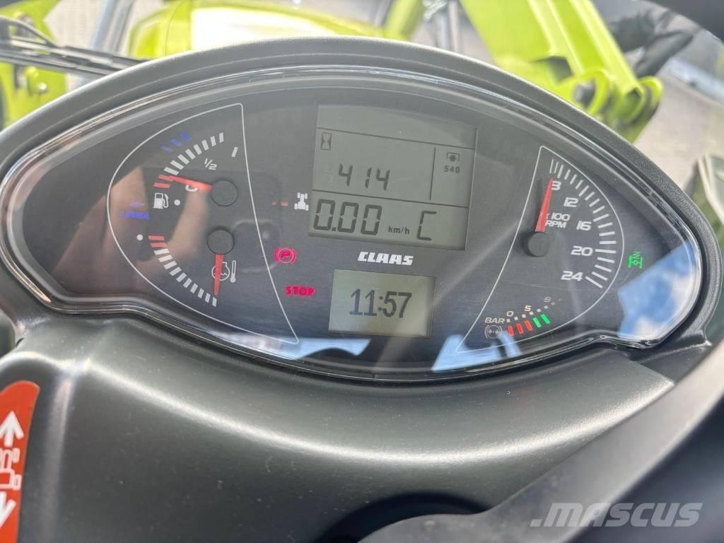 CLAAS ARION 530 CIS Трактори