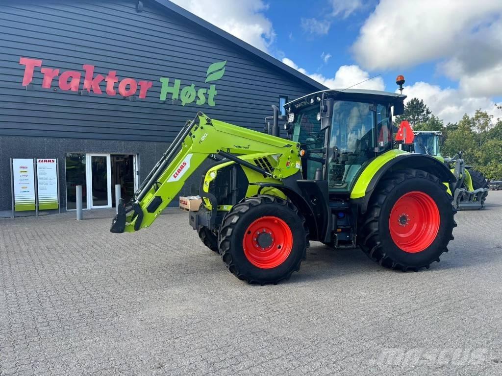 CLAAS ARION 530 CIS Трактори