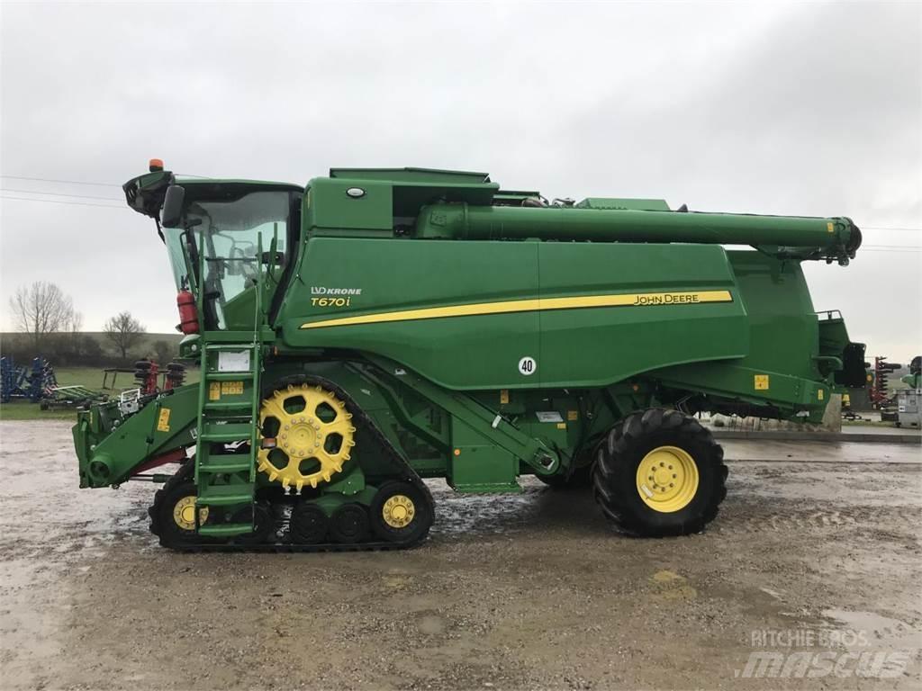 John Deere T670 Зернозбиральні комбайни