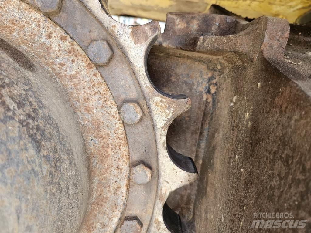 Komatsu PC210LC-8 Гусеничні екскаватори