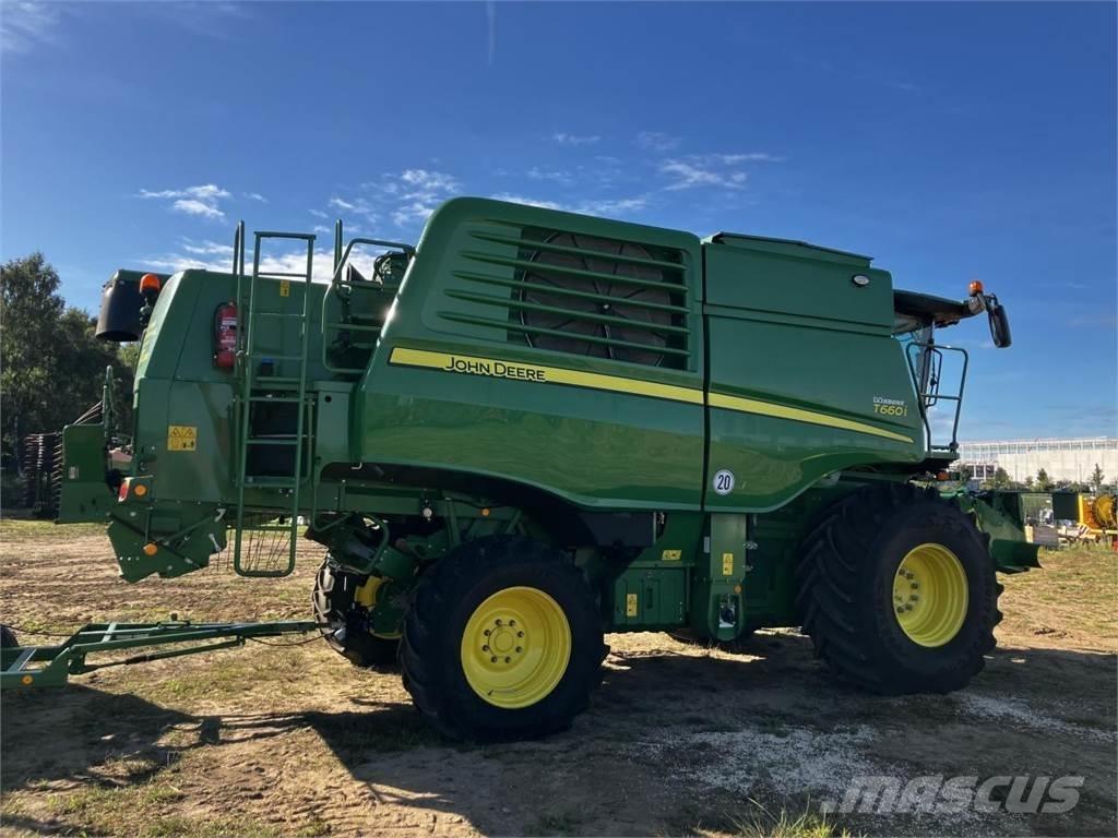 John Deere T660i Зернозбиральні комбайни