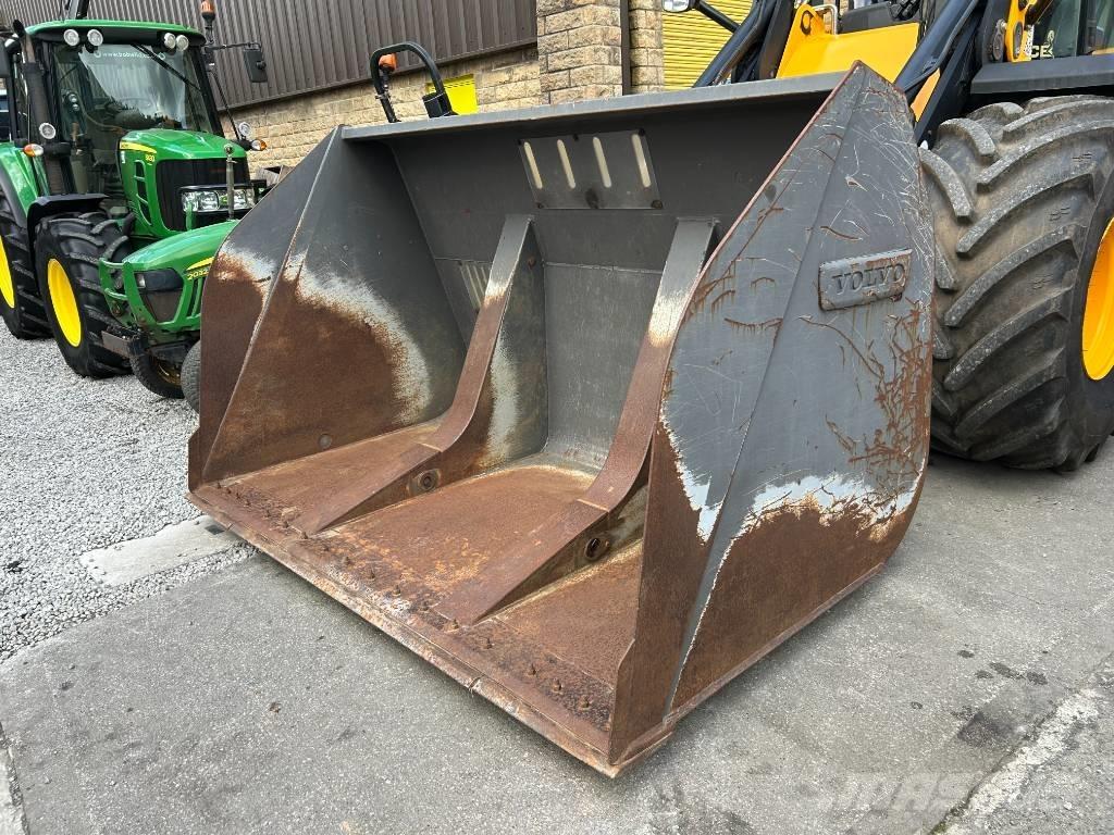 Volvo Toe Tip Bucket Фронтальні навантажувачі