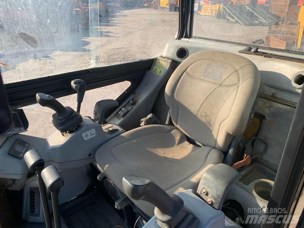 CAT 301.6C Міні-екскаватори < 7т
