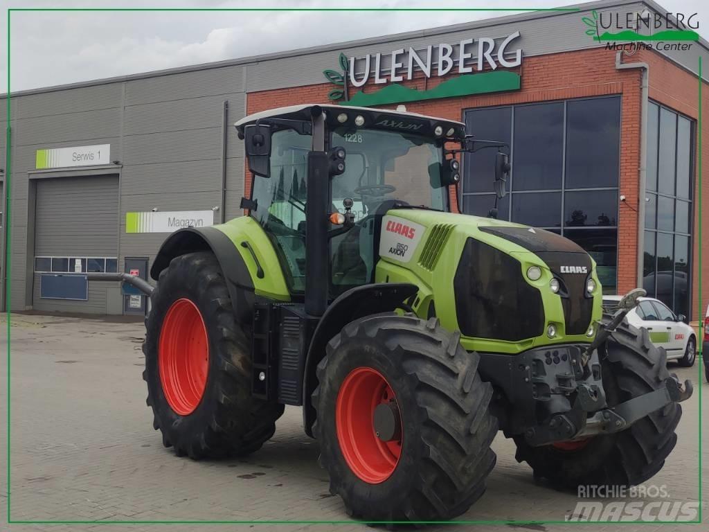 CLAAS Axion 850 Трактори