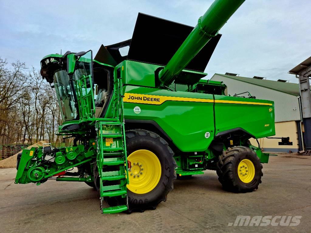 John Deere S7 900 Зернозбиральні комбайни