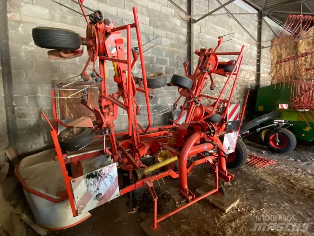 Kuhn Gf7601MH Граблі і сінозворушувачі