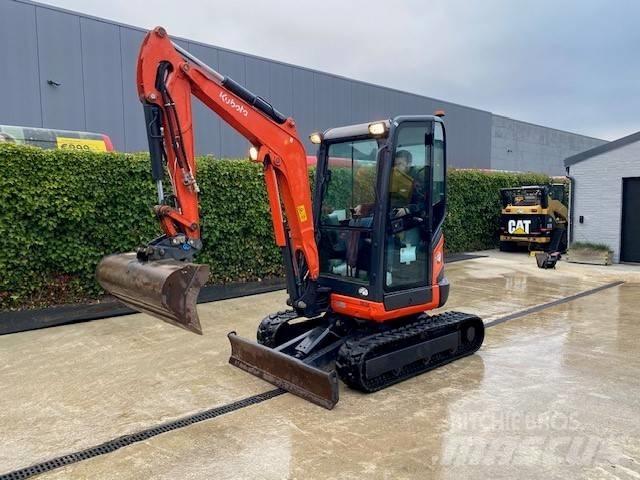 Kubota U 27-4 Міні-екскаватори < 7т