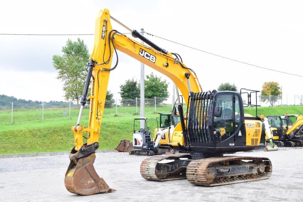 JCB JS131LC PLUS Гусеничні екскаватори