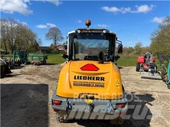 Liebherr L 504 Малі навантажувачі