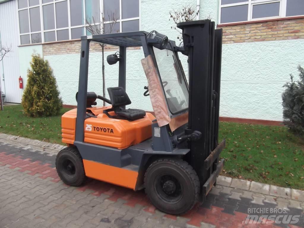 Toyota 5 FD 20 Дизельні навантажувачі