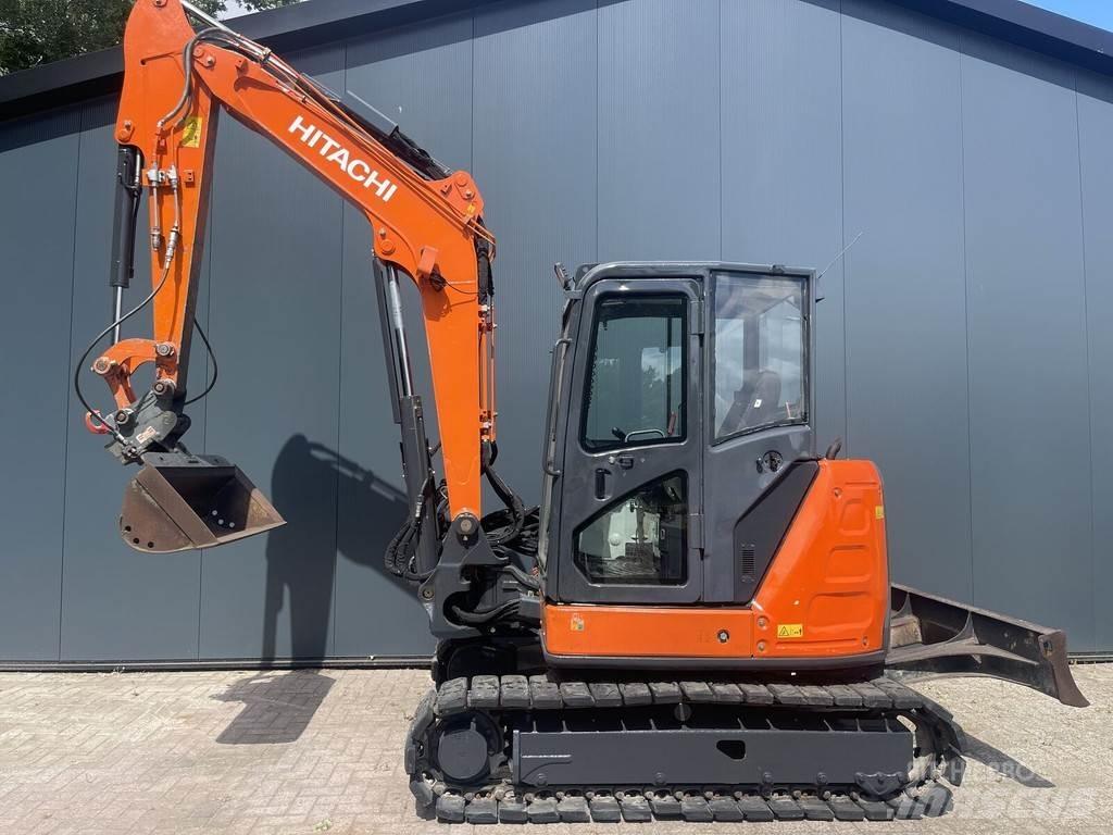 Hitachi ZX65 Міні-екскаватори < 7т