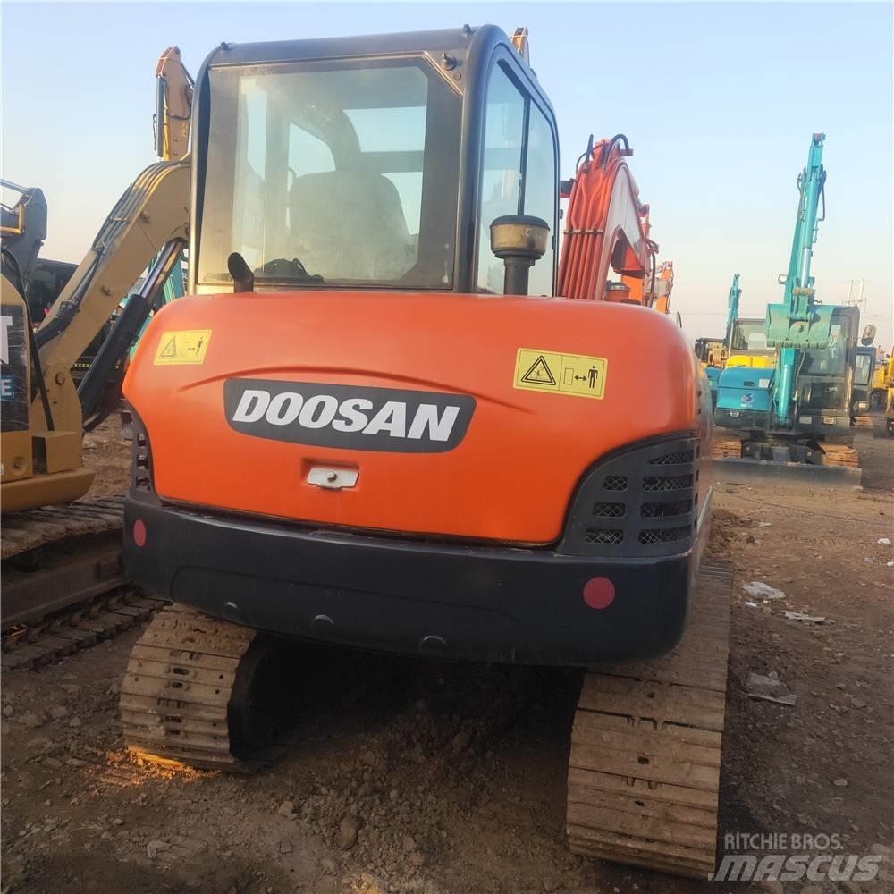 Doosan DH55 Міні-екскаватори < 7т