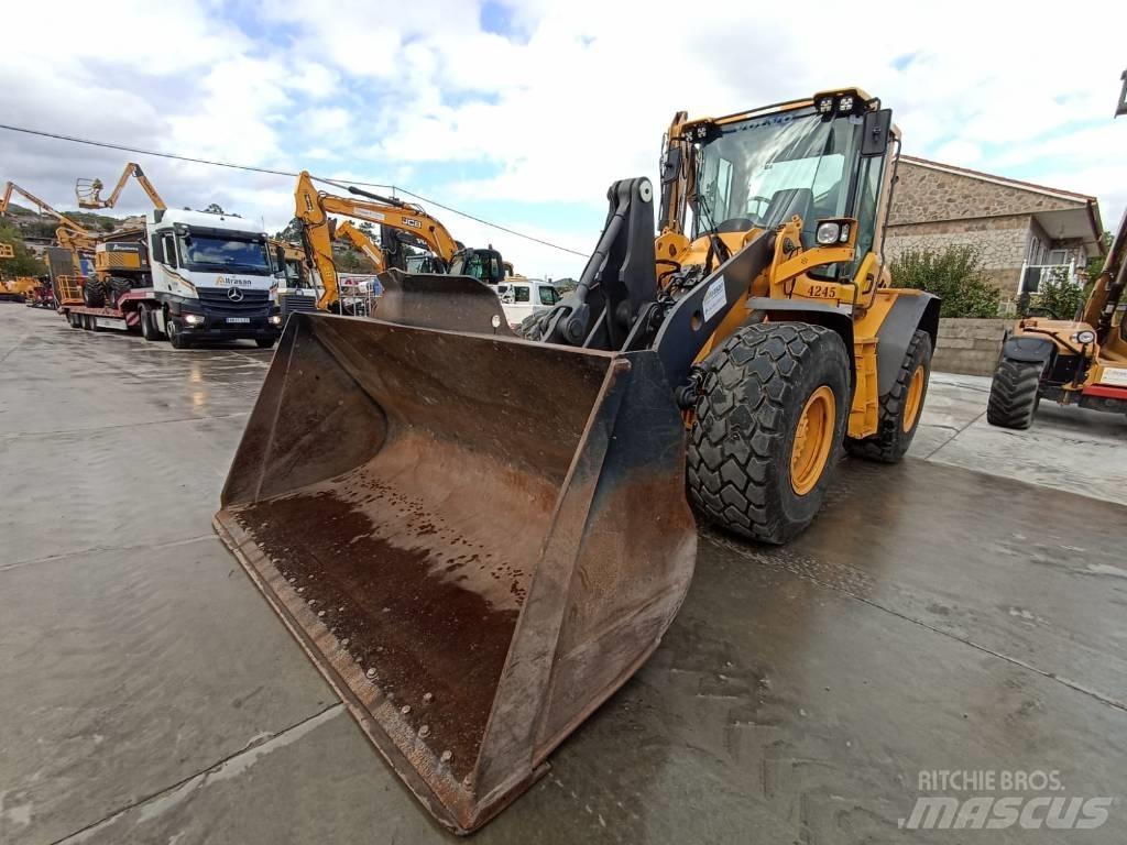 Volvo L 90 F Фронтальні навантажувачі