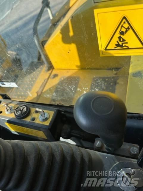 Komatsu PC 118 MR-8 Гусеничні екскаватори