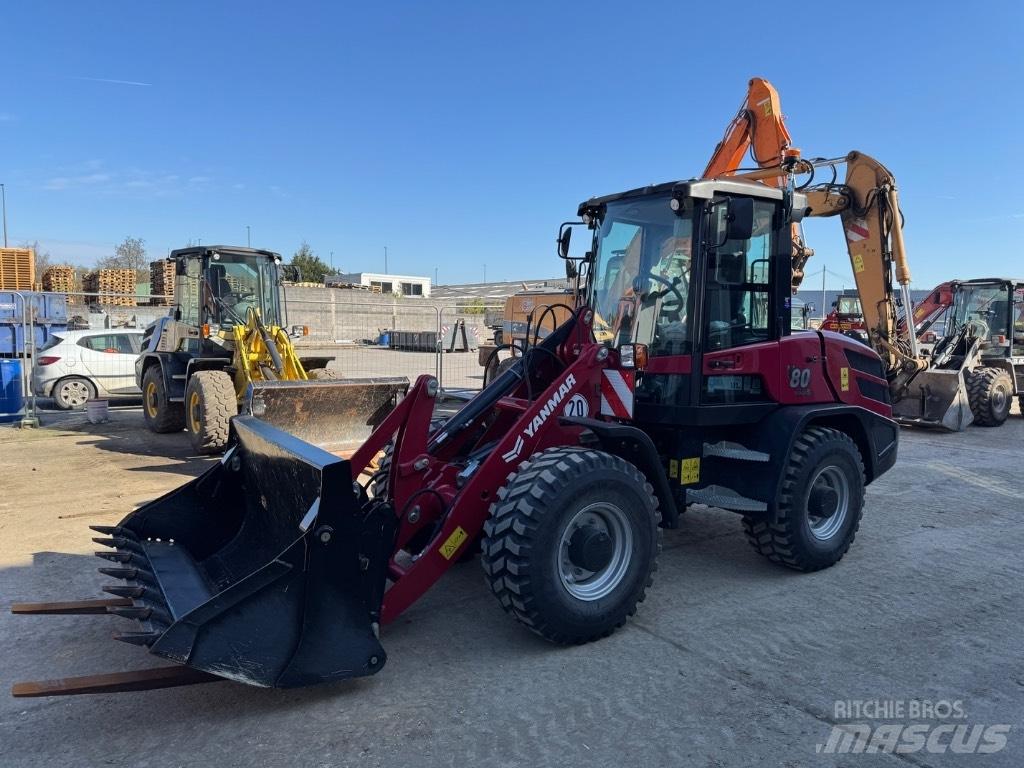 Yanmar V80 (02006) Фронтальні навантажувачі