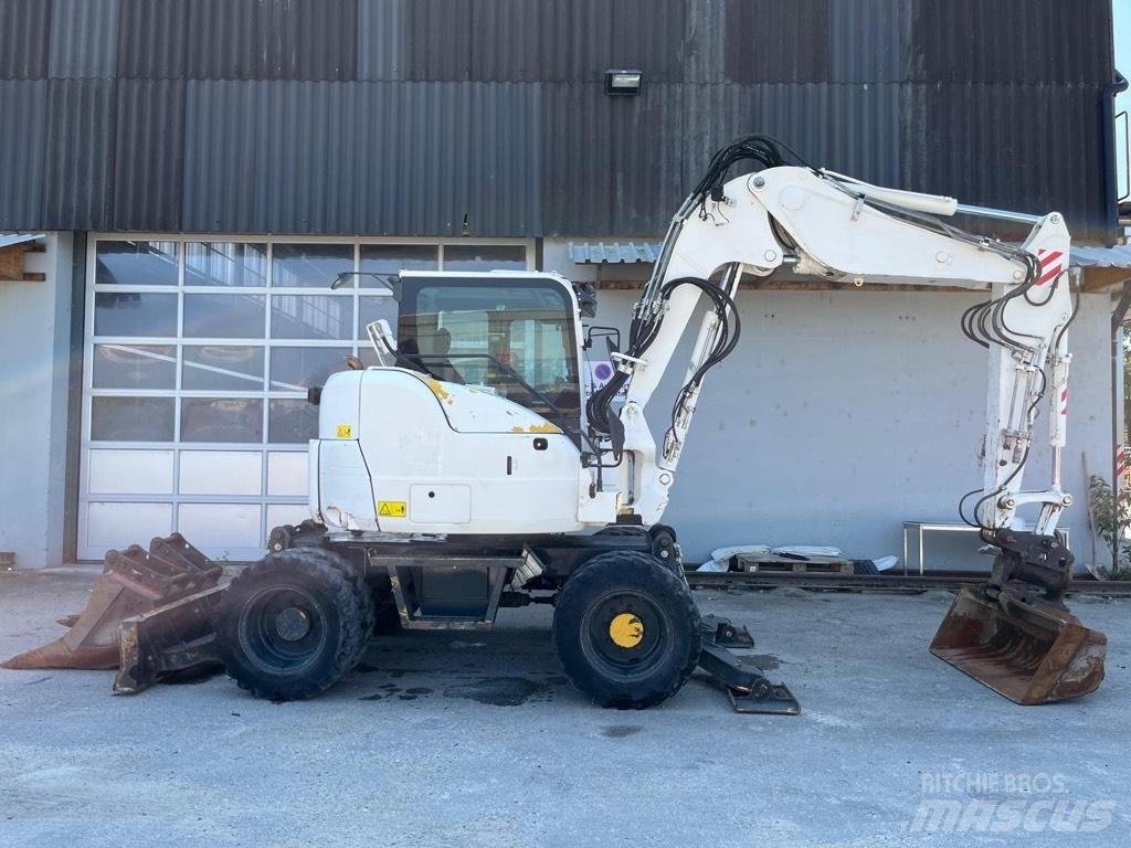 Komatsu PW 98 MR-8 Середні екскаватори 7т. - 12т.