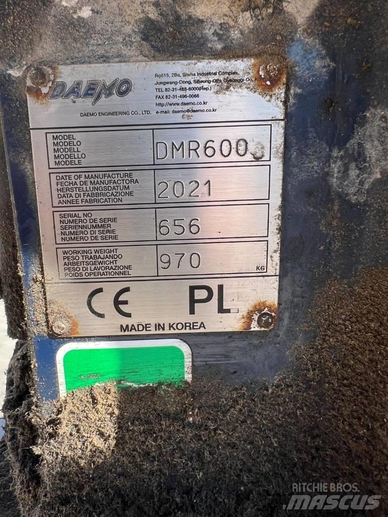 Hyundai HX 140 HRC Гусеничні екскаватори