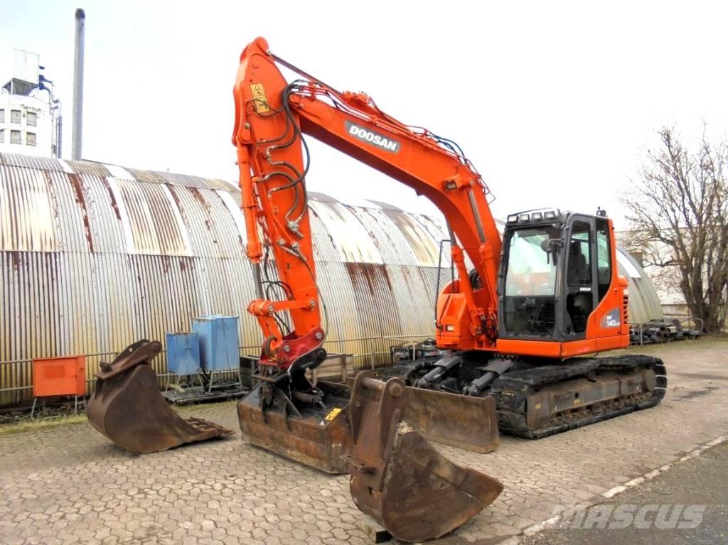 Doosan DX 140 LCR-3 Гусеничні екскаватори