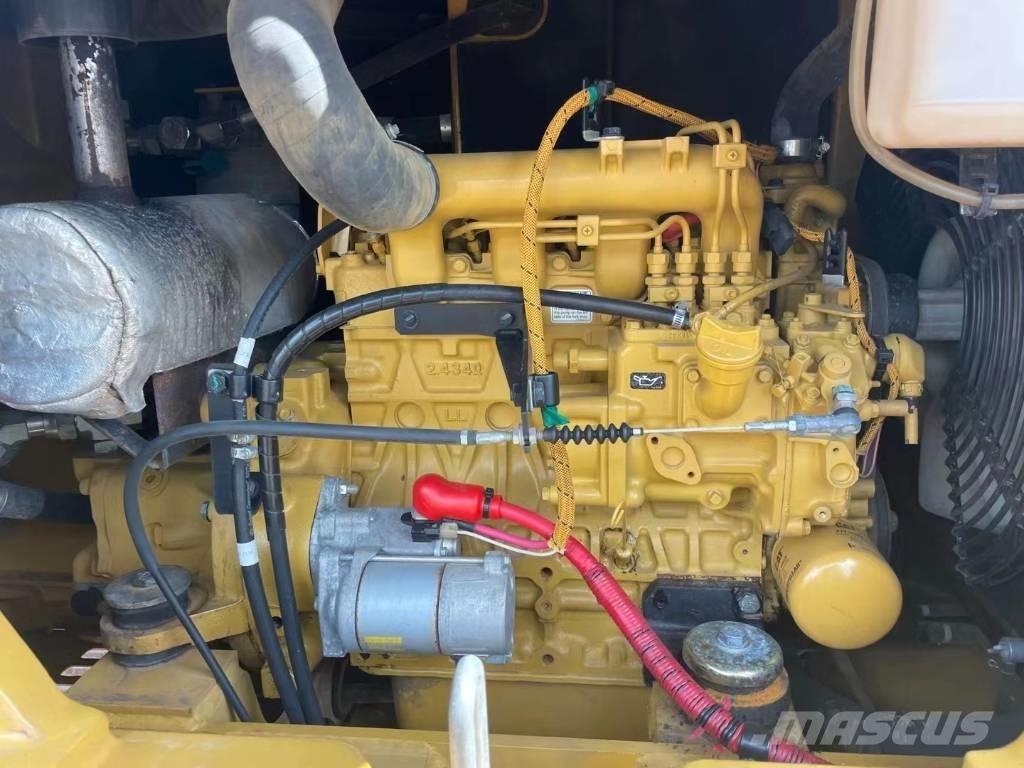 CAT 305.5E2 Міні-екскаватори < 7т