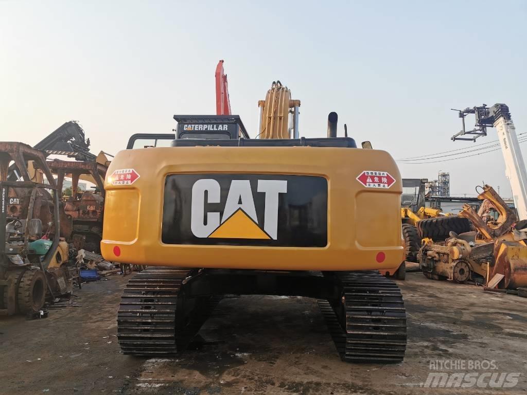 CAT 330DL Гусеничні екскаватори