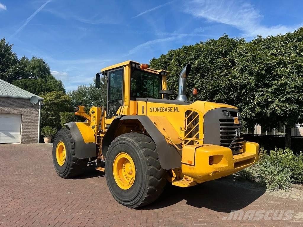 Volvo L120 F Фронтальні навантажувачі