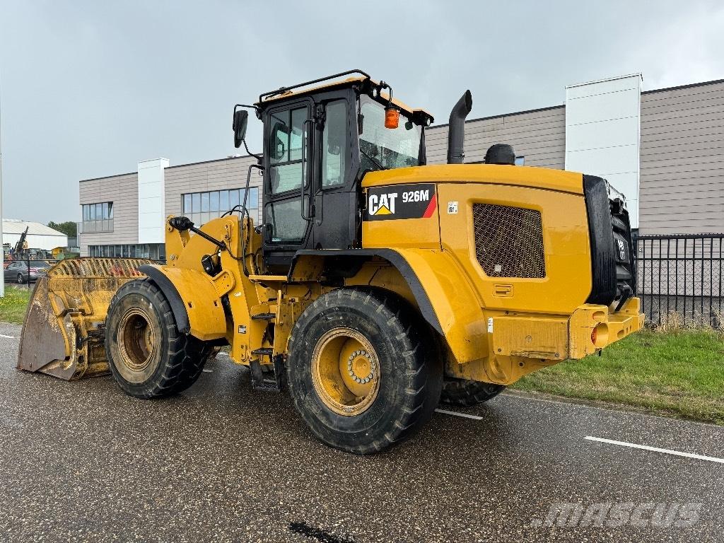 CAT 926 M Фронтальні навантажувачі