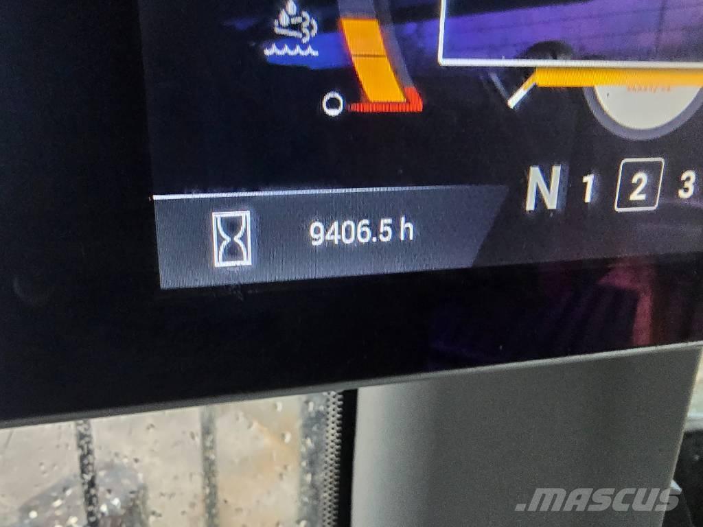 CASE 821 G Evolution Фронтальні навантажувачі