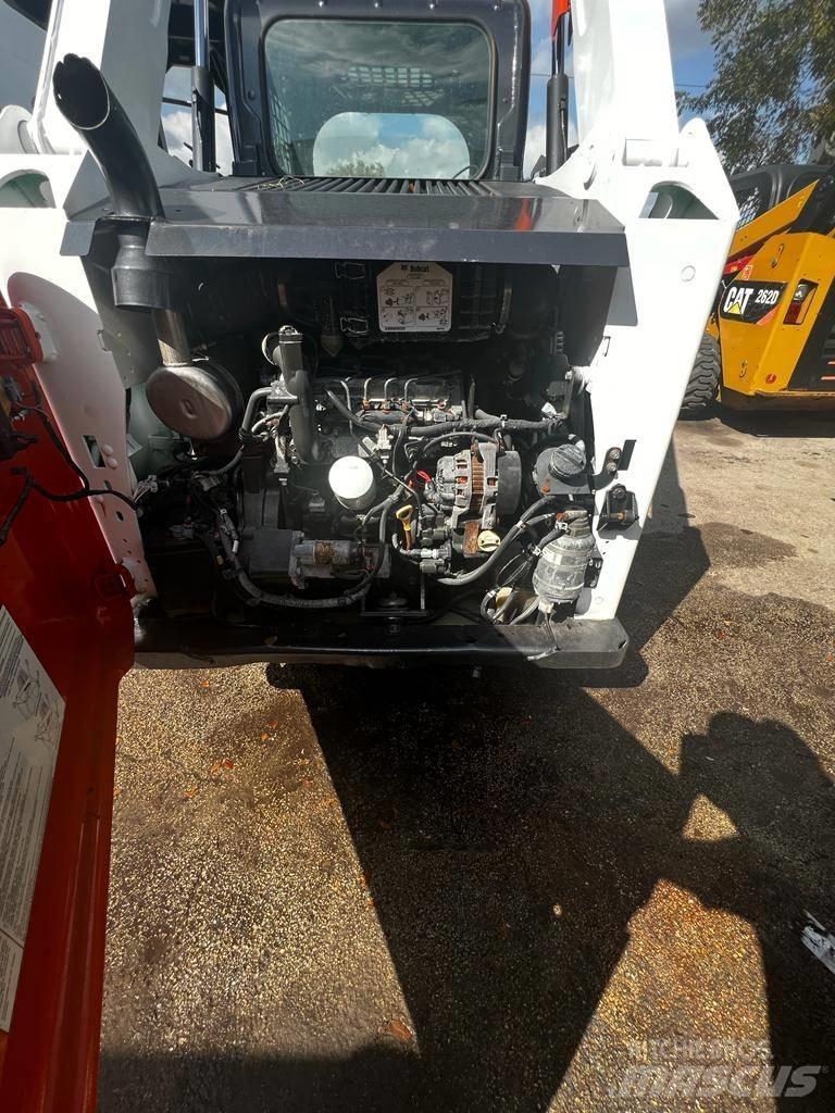 Bobcat S510 Міні-навантажувачі