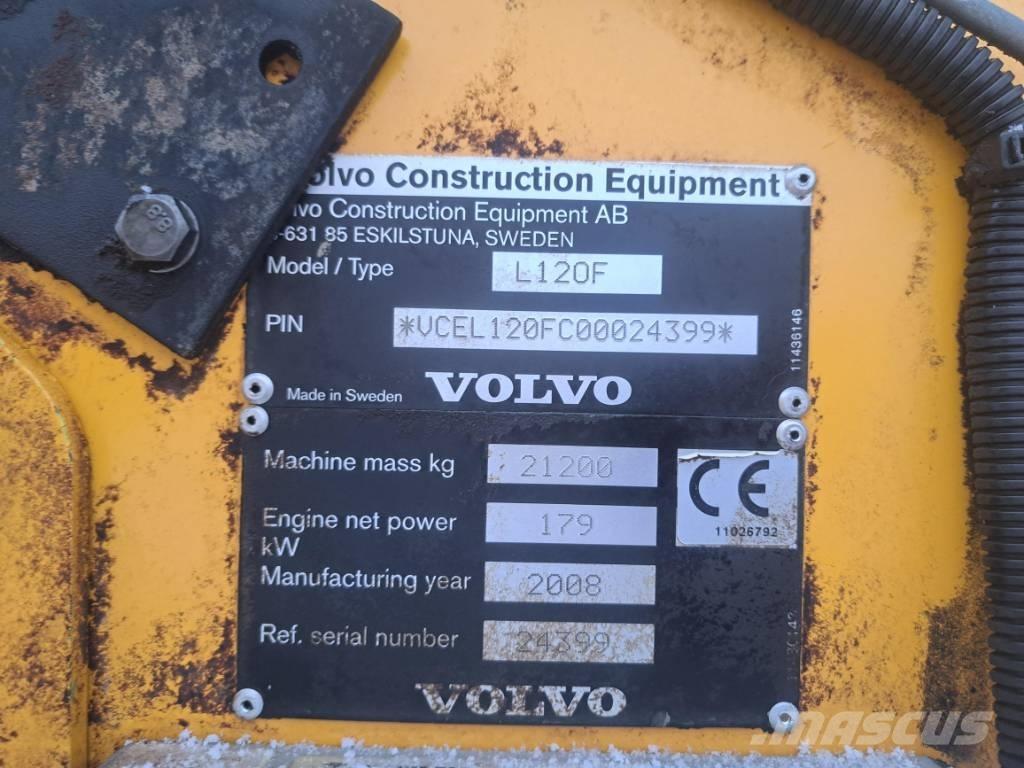Volvo L 120 F Фронтальні навантажувачі
