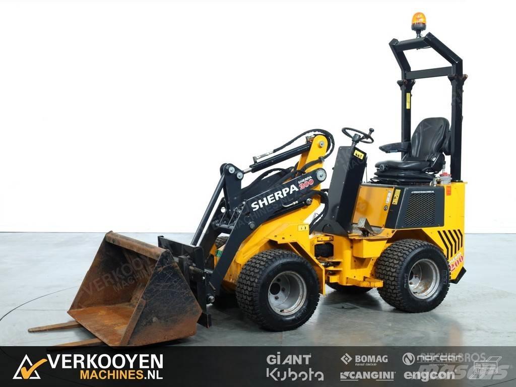 Sherpa SH200 Фронтальні навантажувачі