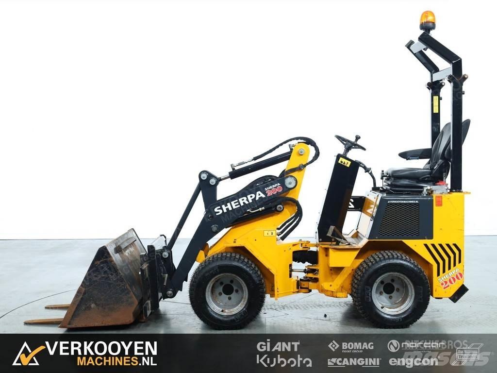 Sherpa SH200 Фронтальні навантажувачі