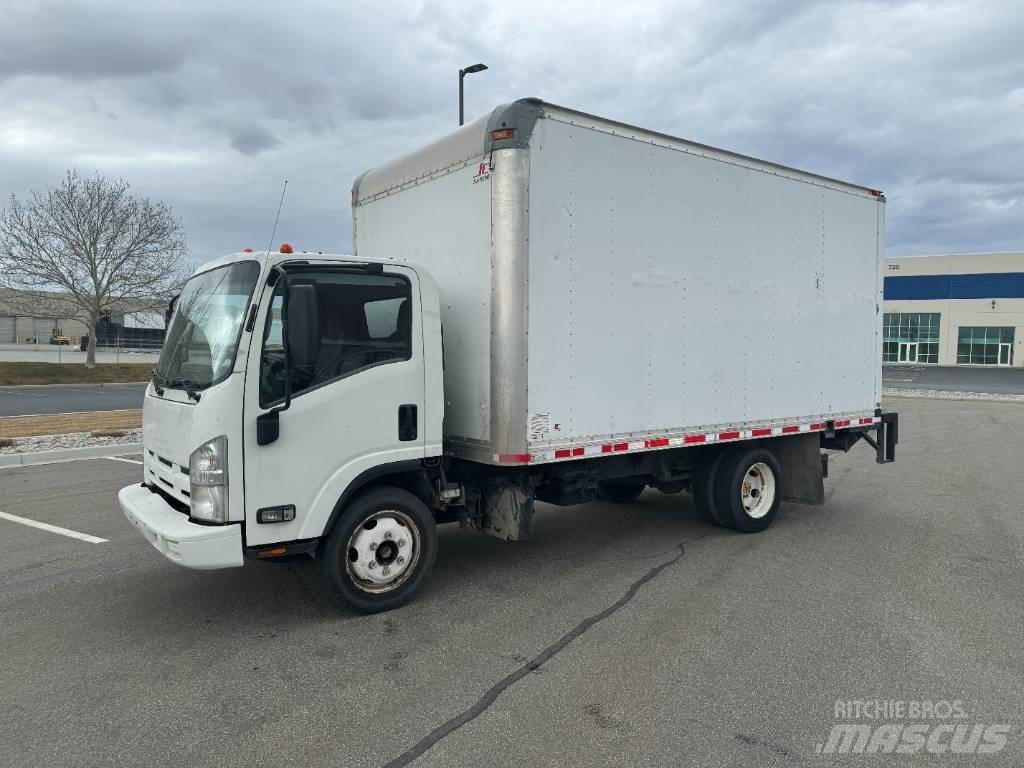 Isuzu NRR Панельні фургони
