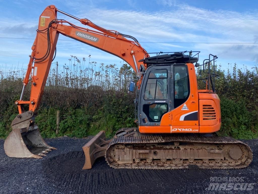 Doosan DX 140 LCR-3 Гусеничні екскаватори
