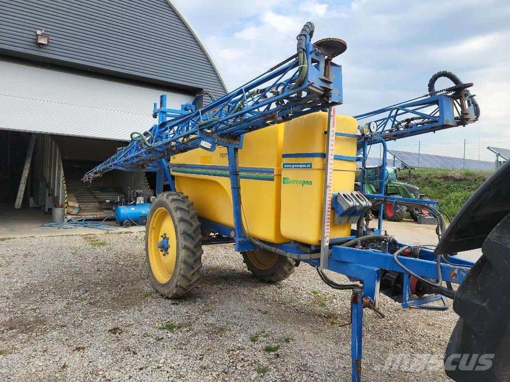  Greenpon Pony 3000 Причіпні обприскувачі