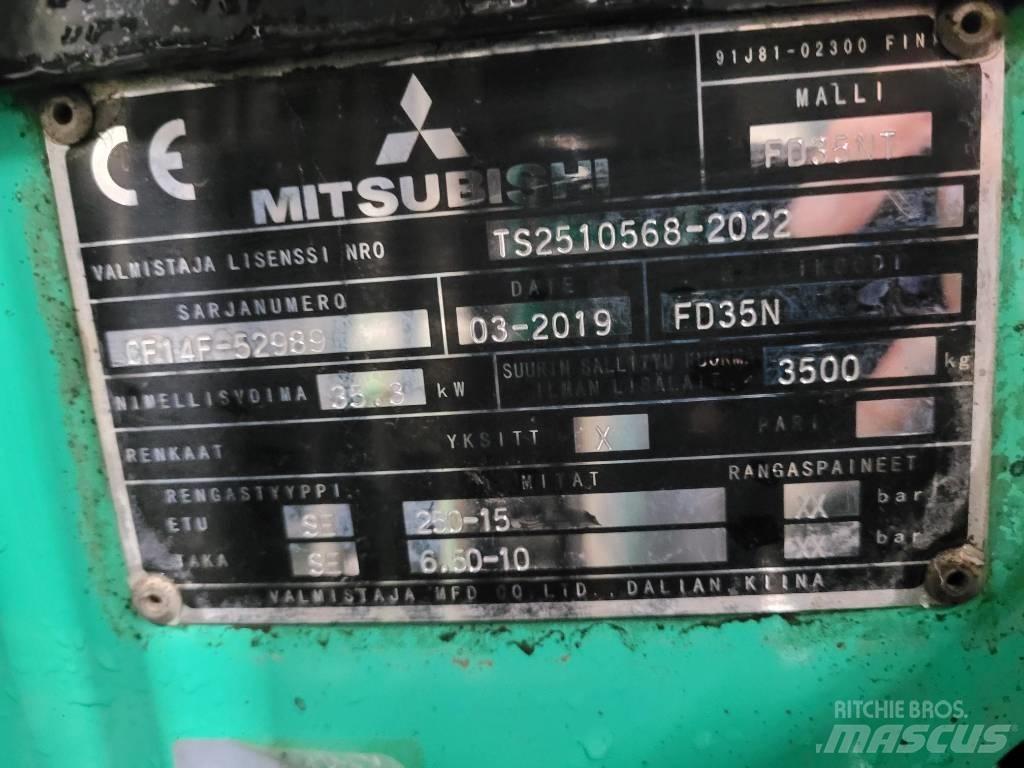 Mitsubishi FD35NTD Дизельні навантажувачі