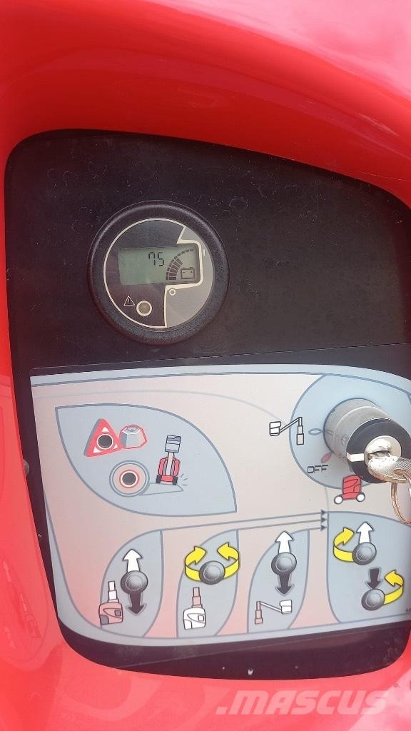 Manitou 100 VJR Вертикальні щоглові підйомники