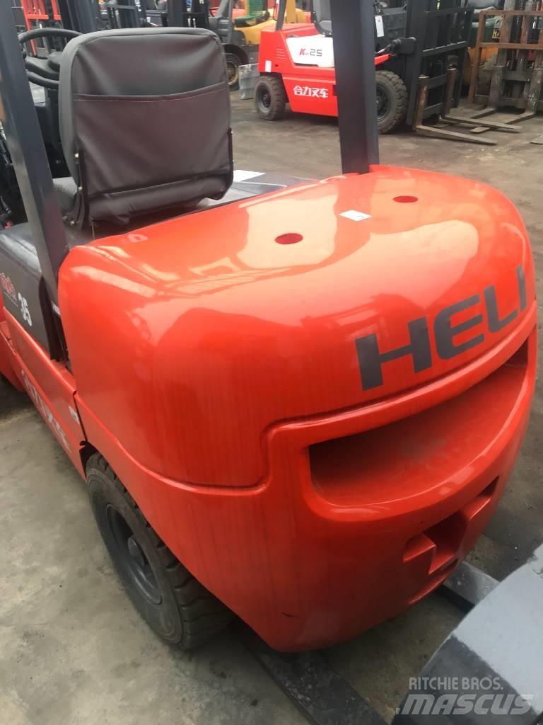 Heli H2000 35 Дизельні навантажувачі