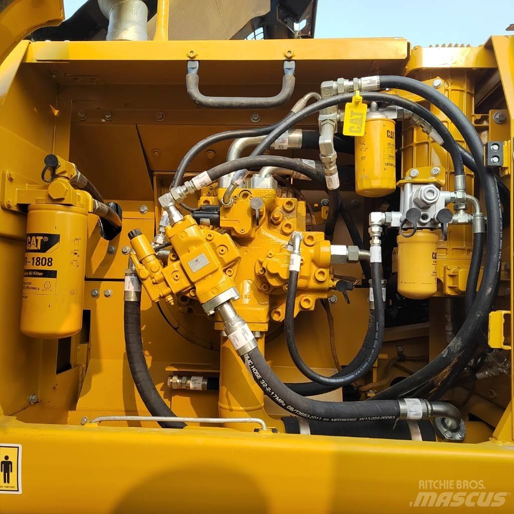 CAT 336 D2 Гусеничні екскаватори