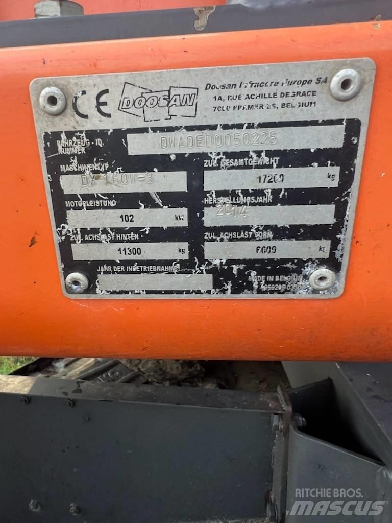 Doosan DX 160 W-3 Колісні екскаватори