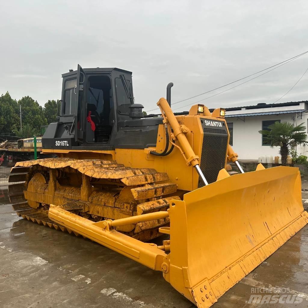 Shantui SD16 Гусеничні бульдозери