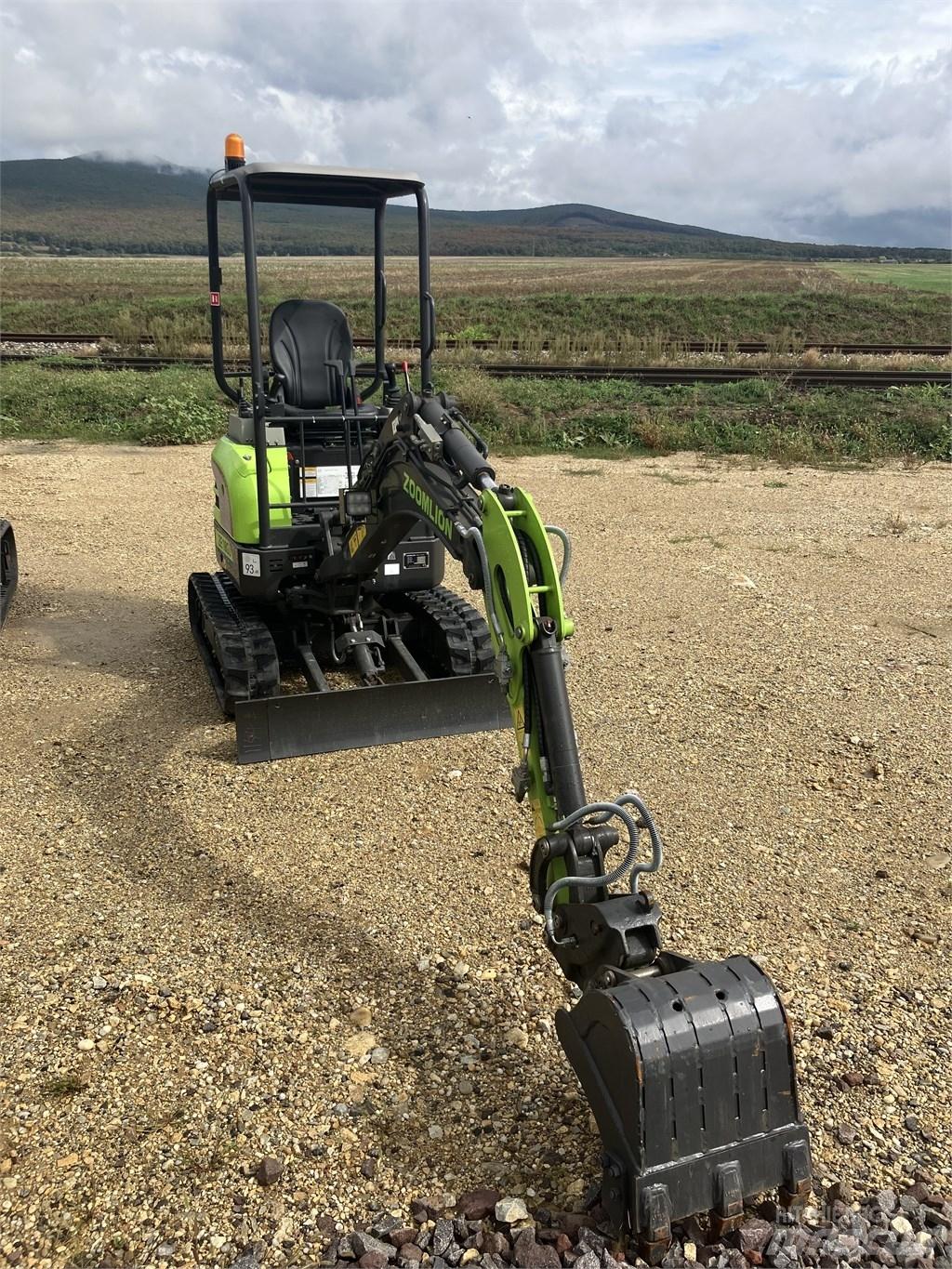 Zoomlion ZE18GU Міні-екскаватори < 7т