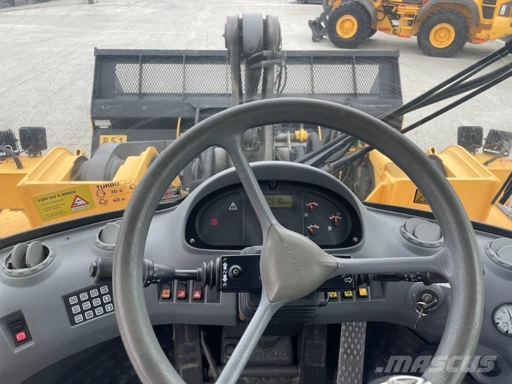 Volvo L 150 D Фронтальні навантажувачі