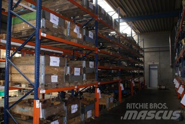 DAF NEW ENGINE PARTS Двигуни
