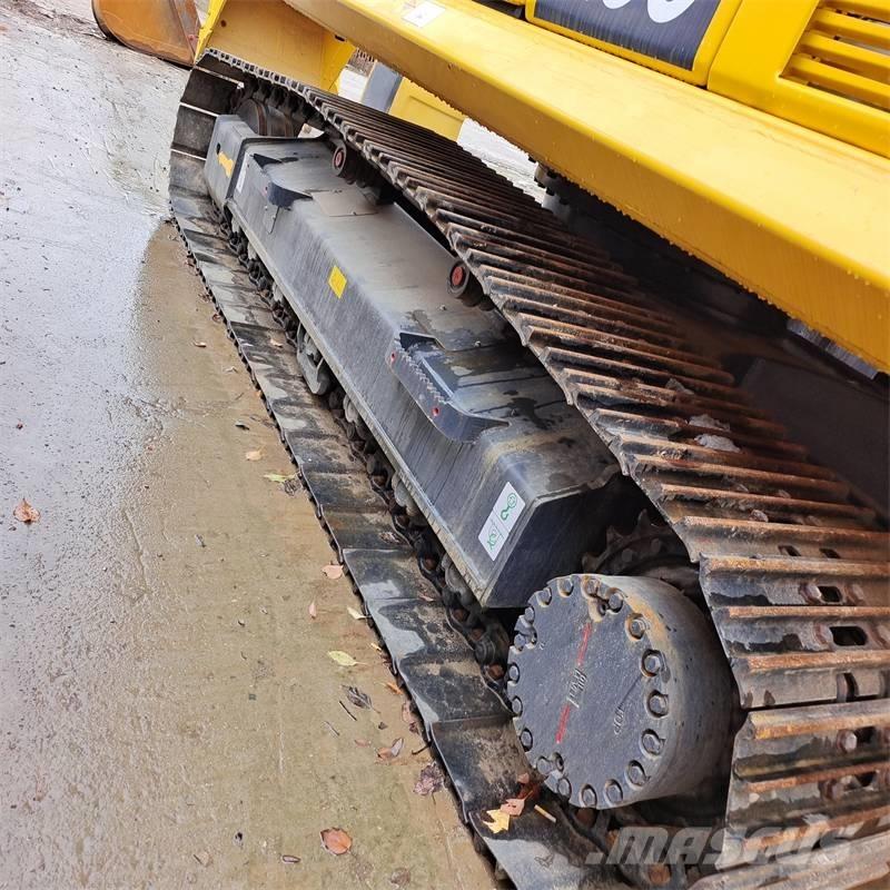 Komatsu PC 200-8 Гусеничні екскаватори