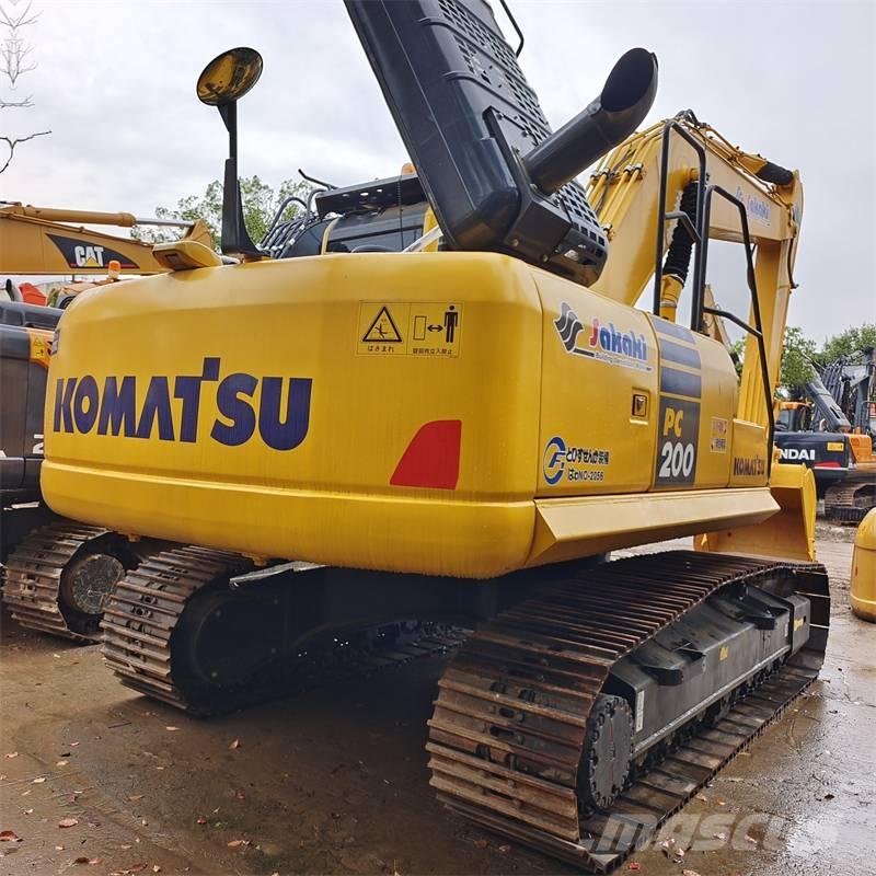 Komatsu PC 200-8 Гусеничні екскаватори