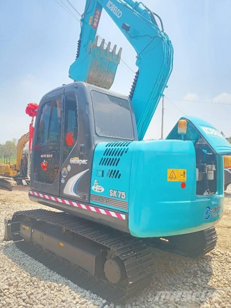 Kobelco sk75-8 Гусеничні екскаватори