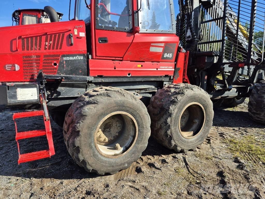 Komatsu 845 Форвардери
