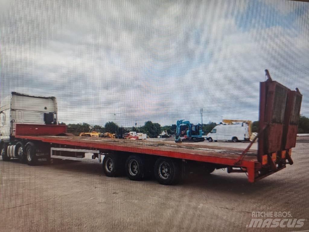 Montracon 3 Axles Низькорамні напівпричепи